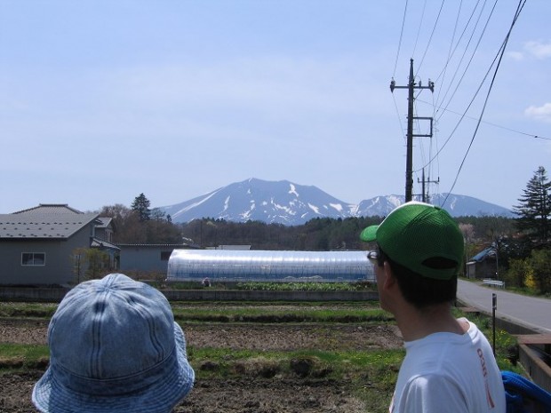 雄大な裾野を広げる浅間山
