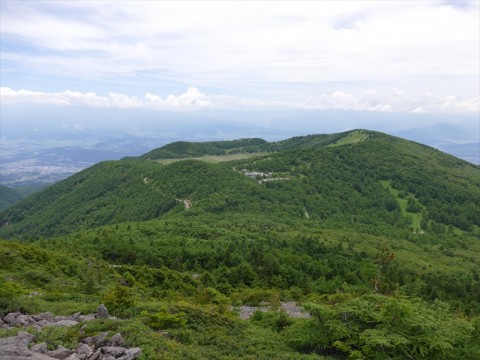 三方ヶ峰火山の火口原である池の平湿原